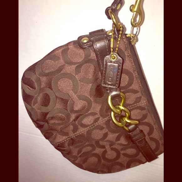 Coach’s Authentic Brown Signature Jacquard Hobo/ Wristlet - Picture 1 of 7